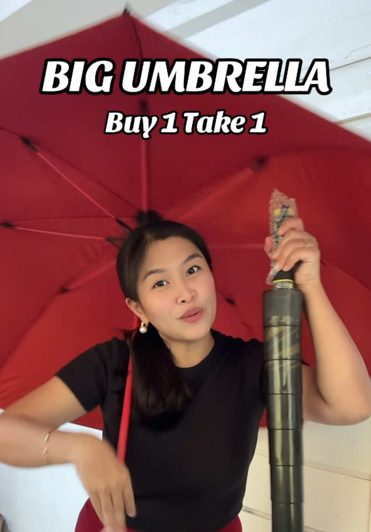 Big Umbrella Buy 1 Take 1 #bigumbrella #umbrella #payong #buy1take1 #rainyseason #golfumbrella 
