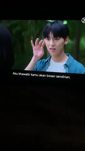 SCENE TERGEMESSS!!! #twinklingwatermelon #choihyunwook #watermelonsugar 