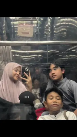 @akeelllzzz😴 @sleepylook_man 