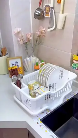 Rak baskom pengering piring.  #rakpiring #rakpiringmurah #rakpiringwastafel #rakpiringstainless #rakpiringviral #rakpengeringpiring #rakpengeringpiringdapur 