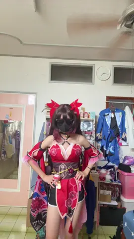 誰說我不走抽象路線的，今天必須抽一波（下禮拜會考就不發了昂#cosplayer #跳舞 #星穹鐵道 #花火 #歡愉 #09 #ooc致歉 #fyp 