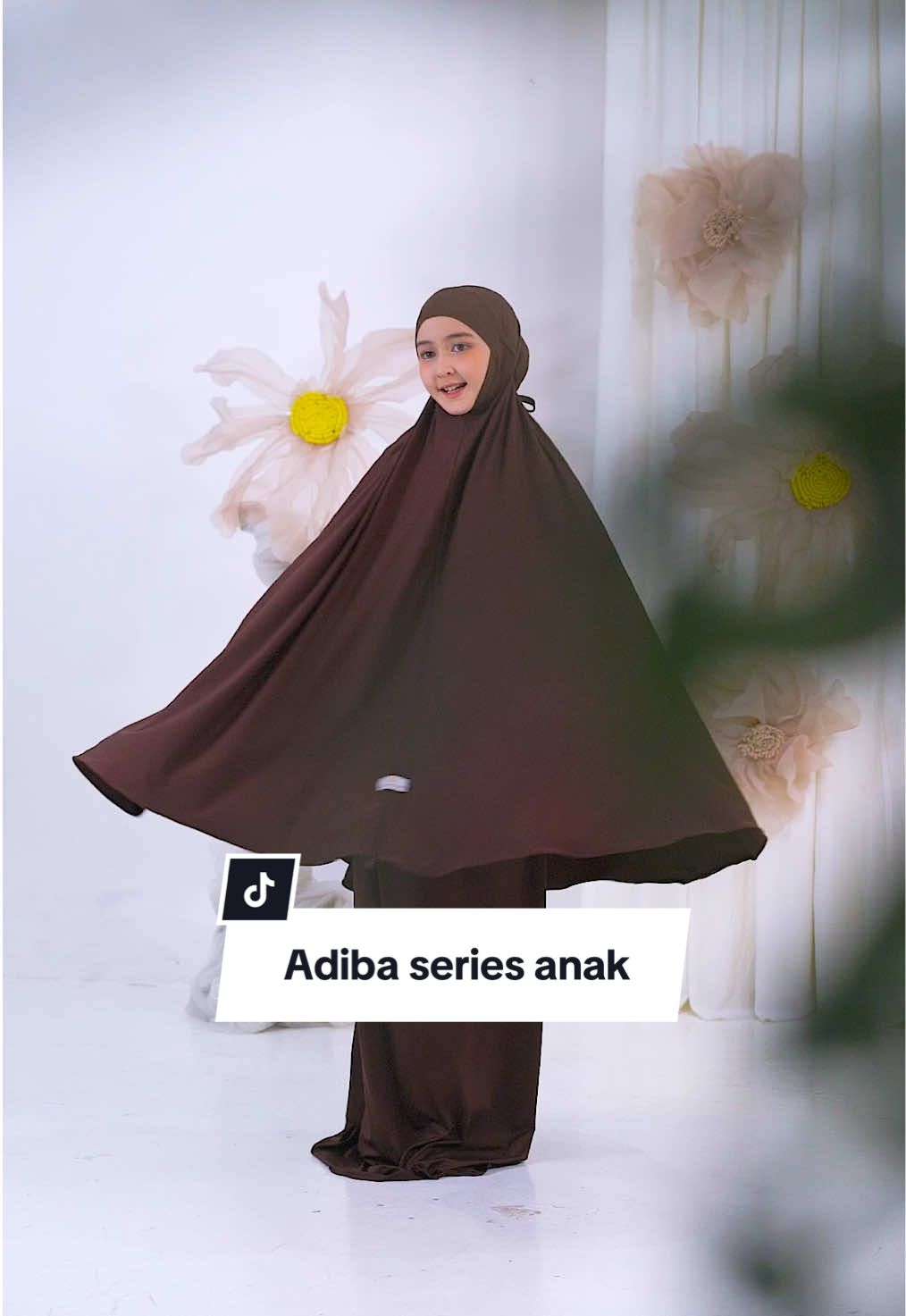 Adiba Series Mukena Anak & Remaja yang Nyaman Dipakai Adiba Series dari Albaniah hadir dengan bahan yang lembut, ringan, dan pilihan warna yang beragam disukai anak-anak, cocok juga untuk remaja. Nyaman dipakai, mudah dilipat, dan praktis untuk dibawa ke mana saja. Adiba adalah teman salat yang membuat si kecil semakin semangat menjalankan ibadah hariannya. Tersedia berbagai warna cantik yang siap jadi favoritnya. #AlbaniahMukena #AdibaSeries #MukenaAnak #MukenaRemaja #MukenaNyaman #MukenaTravel #mukenacantik 