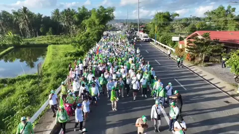 LAKAD NG NAGKAKAISANG LAURELEÑO! Sigaw ng Bayan Solid 10 BAGO Lahat tayo ay panalo! #UnityWalk #TayoAngBagongLaurel #LakadNgPagkakaisa Disclaimer: No copyright infringement intended, music belongs to the rightful owners. Ctto: Konsehala Sylvia Austria