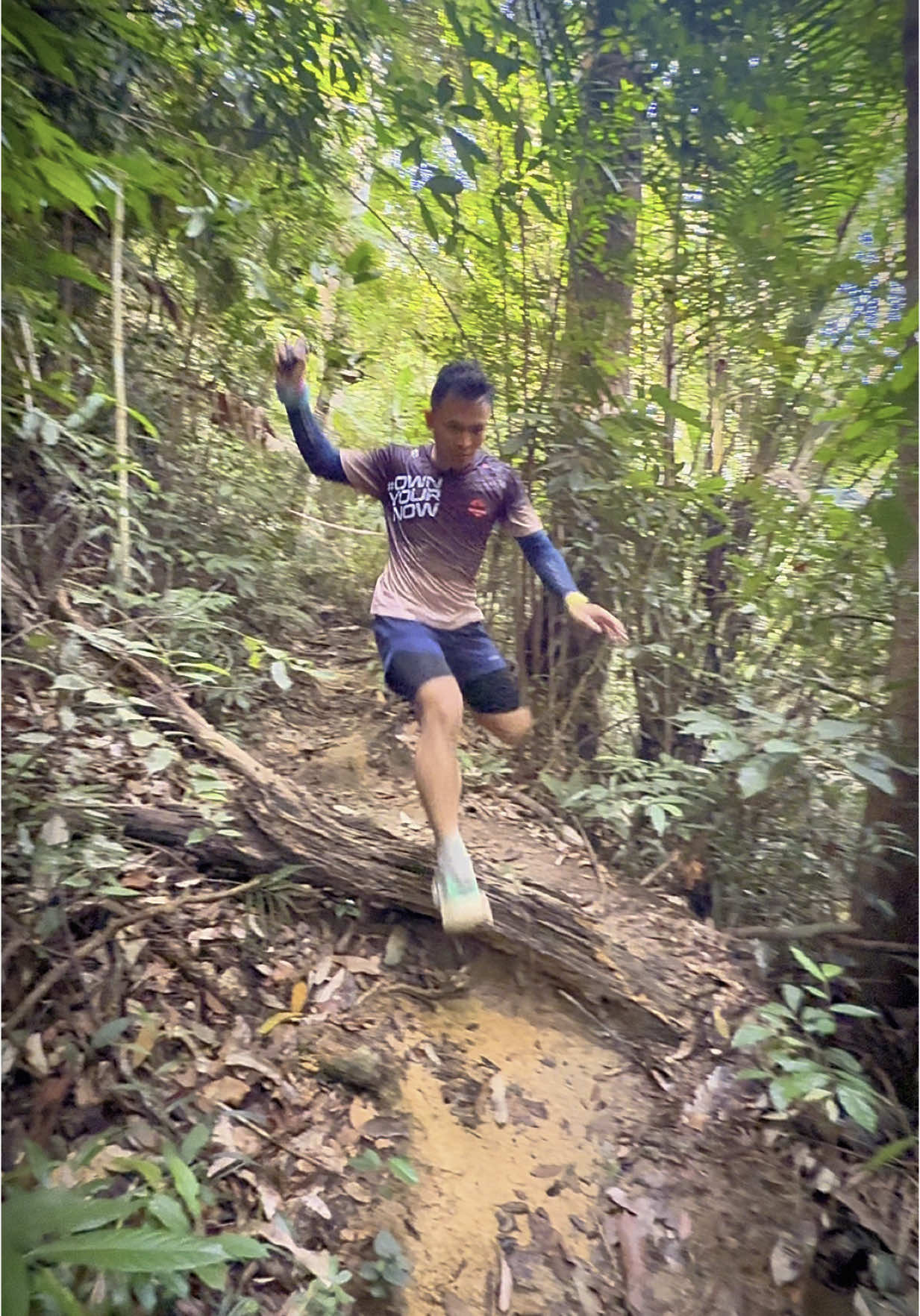 Ini paling best. DOWNHILL #trailrunning @Kailas Malaysia @Kailas Penang 