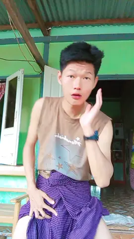 ပါးကွဲမယ် သတိထား😐#ဓနုသားလေး🇺🇦 #ချစ်ရင်အသဲပေးခဲ့ဗျာ😤 #foryoupage 
