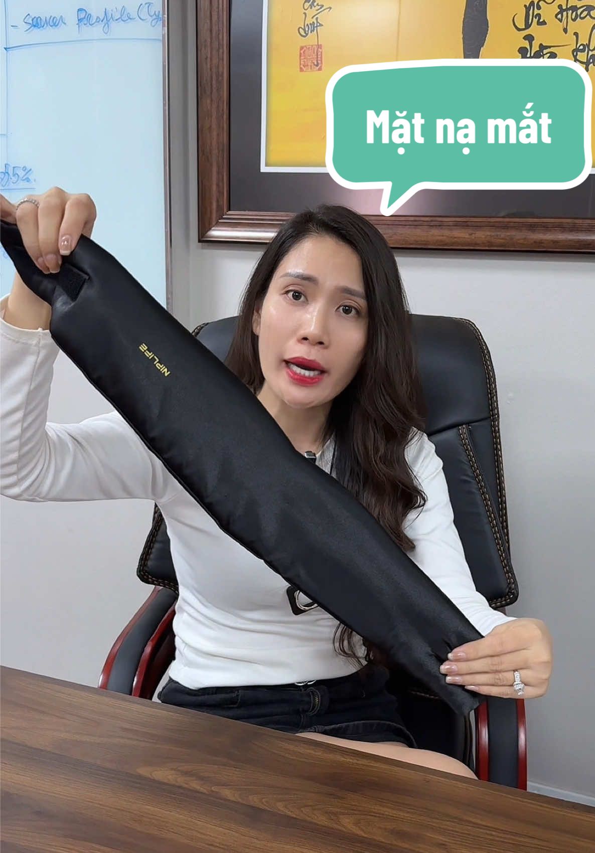 Mặt nạ lụa che mắt giúp dễ ngủ , chất liệu lụa êm ái thoải mái lắm luôn Ace ơi #xuhuong #xh #matnamat #niplie #muataitiktok #phuongtyty6868 