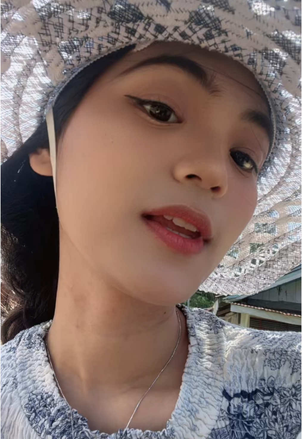 Urus sana uripmu dewe deweee