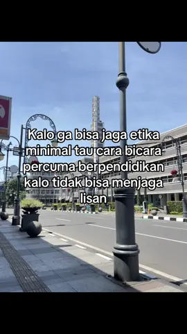 Tinggi banget omongannya😆#fyp #masukberanda #orangsotau #minimaljagaomongan #fyourpage 