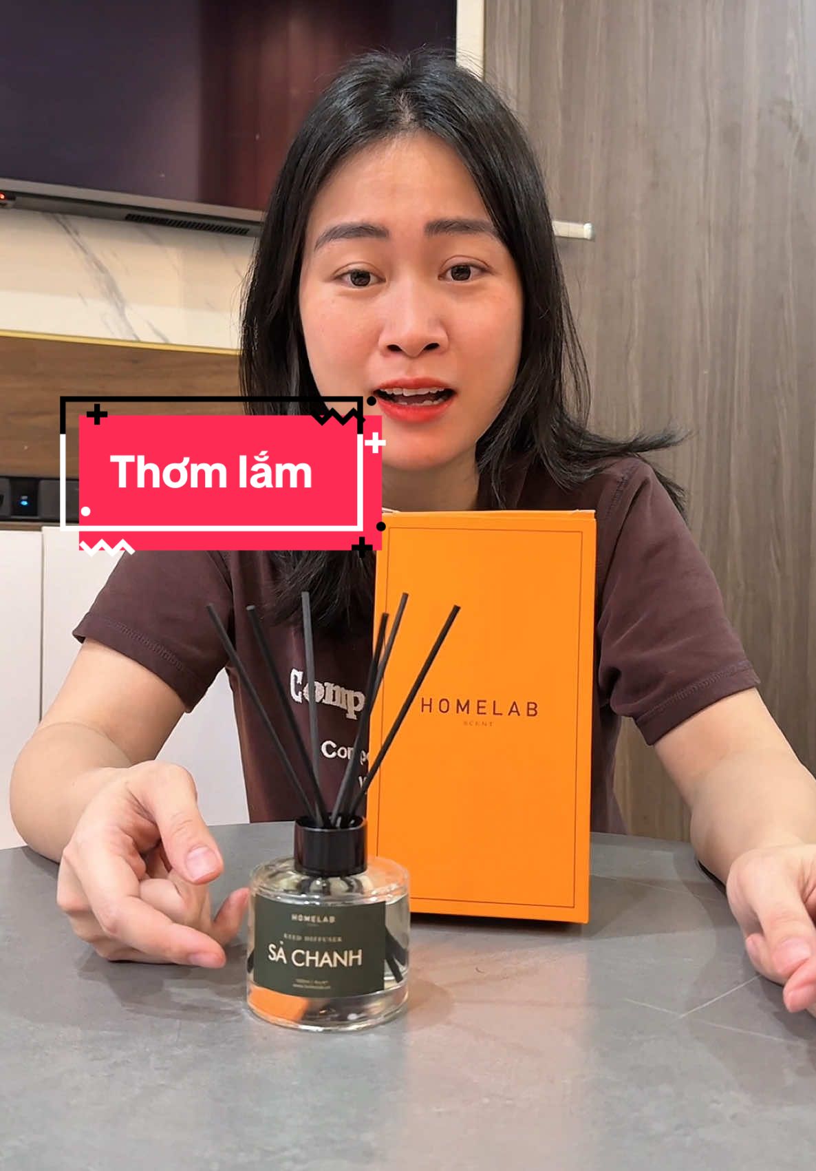 Khách tán tinh dầu nước hoa, hương thơm dễ chịu lắm #tinhdaunuochoa 