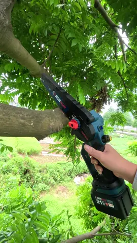 Cưa xích cầm tay nhỏ gọn tiền lợi cho các bác làm vườn #workfix #boshun #cưa #cưacây