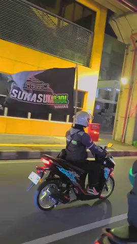salam satu aspal 😇 #sukasukaojol #ojolbandung  #pasukanojol #ojolprojectpurwakarta #ojoljakarta #ojolfunfun #pesonaojol #ojolgabut #teamvarioojol  #ojolsantuy #ojoltiktok #ojolstory #ojolindonesia #CapCut 