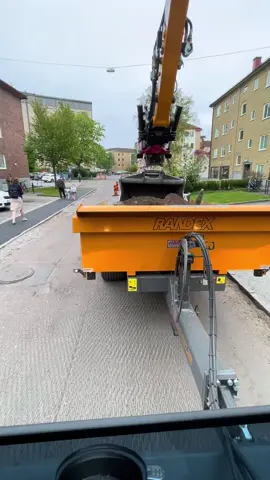 #sverige #liebherrfamily #liebherrsverige #liebherr #construction #rototiltsverige #tiltrotator #sweden #grävmaskin #excavatorsweden #rototilt #heavyequipment #bagger #LIVEhighlights #TikTokLIVE #LIVE 