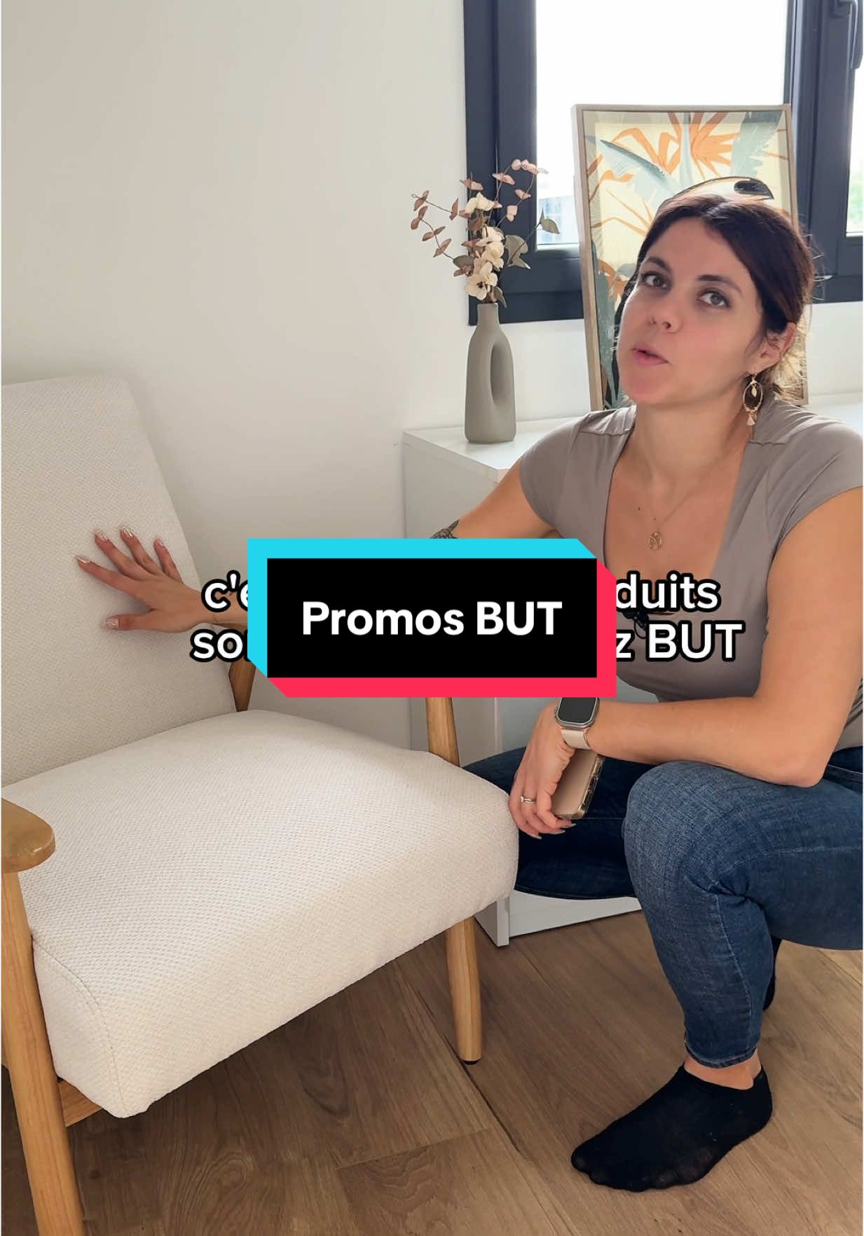 Pleins de promos sur les mobiliers chez BUT jusqu’au 26 mai !  Publicité @but  Références des produits :  - Banquette 3 places JILL tissu beige - Fauteuil DAN tissu beige #astuce #promo #mobilier #pourtoi