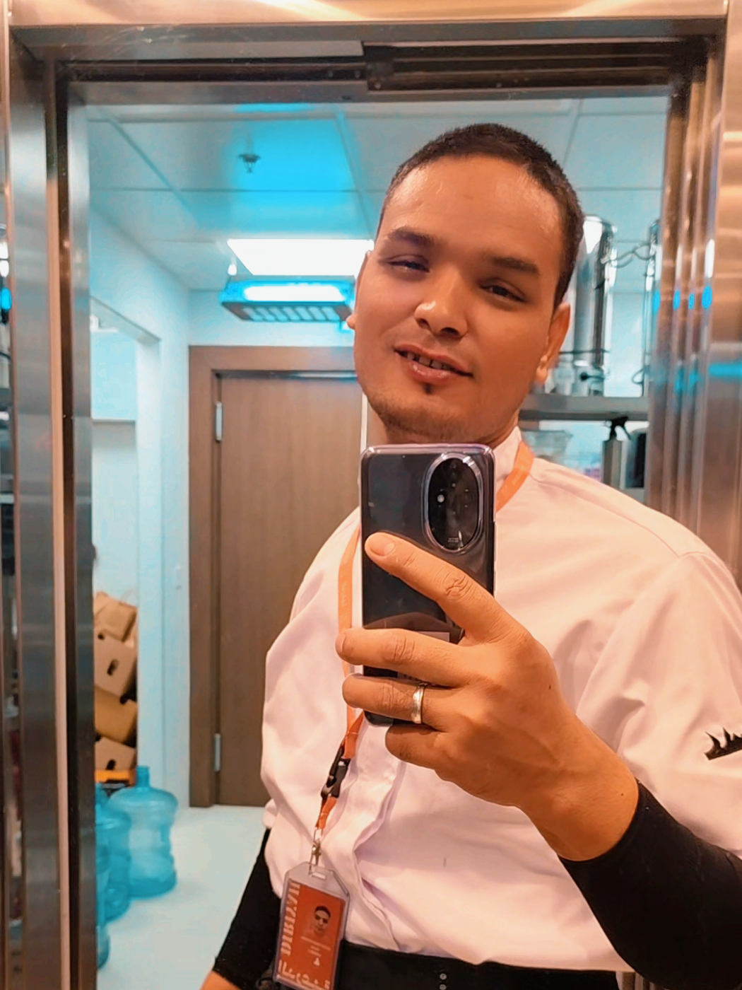 #karankbboharaoffcletiktok😅😅😅 #foyoupage #trending #vairal #terdingnews #myviralvideo #for 