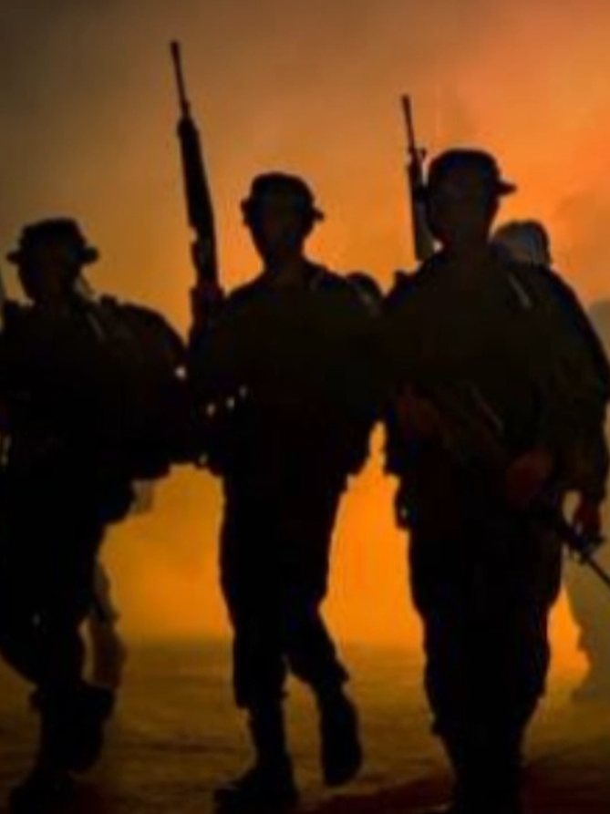 Den Harin diyakini dibentuk pada tahun 1986, sebagai bagian dari upaya pertahanan nasional di masa awal kemerdekaan, ketika Belanda berusaha merebut kembali kekuasaan. Jenderal L.B. Moerdhani, yang dianggap sebagai sosok utama di balik pembentukan pasukan ini, menciptakan Den Harin untuk menangani ancaman strategis yang membutuhkan kekuatan militer yang sangat khusus. Misi utama Den Harin sangat rahasia, melibatkan perlindungan terhadap Presiden Republik Indonesia dan keamanan nasional dari ancaman, termasuk terorisme, kudeta, dan infiltrasi asing.  Pasukan ini dirancang untuk beroperasi di bawah radar, bergerak secara senyap tanpa terdeteksi. Selain menjalankan operasi-operasi rahasia, Den Harin juga dipercaya memiliki tanggung jawab dalam operasi anti-terorisme dan penindakan terhadap ancaman yang mengganggu stabilitas negara. Keistimewaan Den Harin terletak pada seleksi yang sangat ketat dan eksklusif. Anggota pasukan ini tidak hanya dituntut memiliki kemampuan fisik yang luar biasa, tetapi juga kecerdasan tinggi di berbagai disiplin ilmu, baik sosial maupun sains.  #tniindonesia🇮🇩 #tn #tni #denharin 