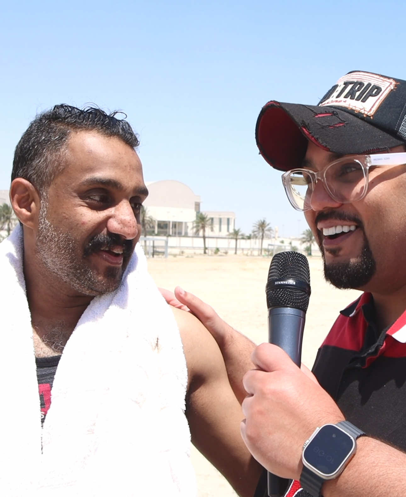 انا الياثوم 🗿 رابحين كثير مع تطبيق منو معاي @meno_m3ay جربه اليوم وعطني رايك #منومعاي #جاسم_رجب #مقالب_جاسم_رجب 