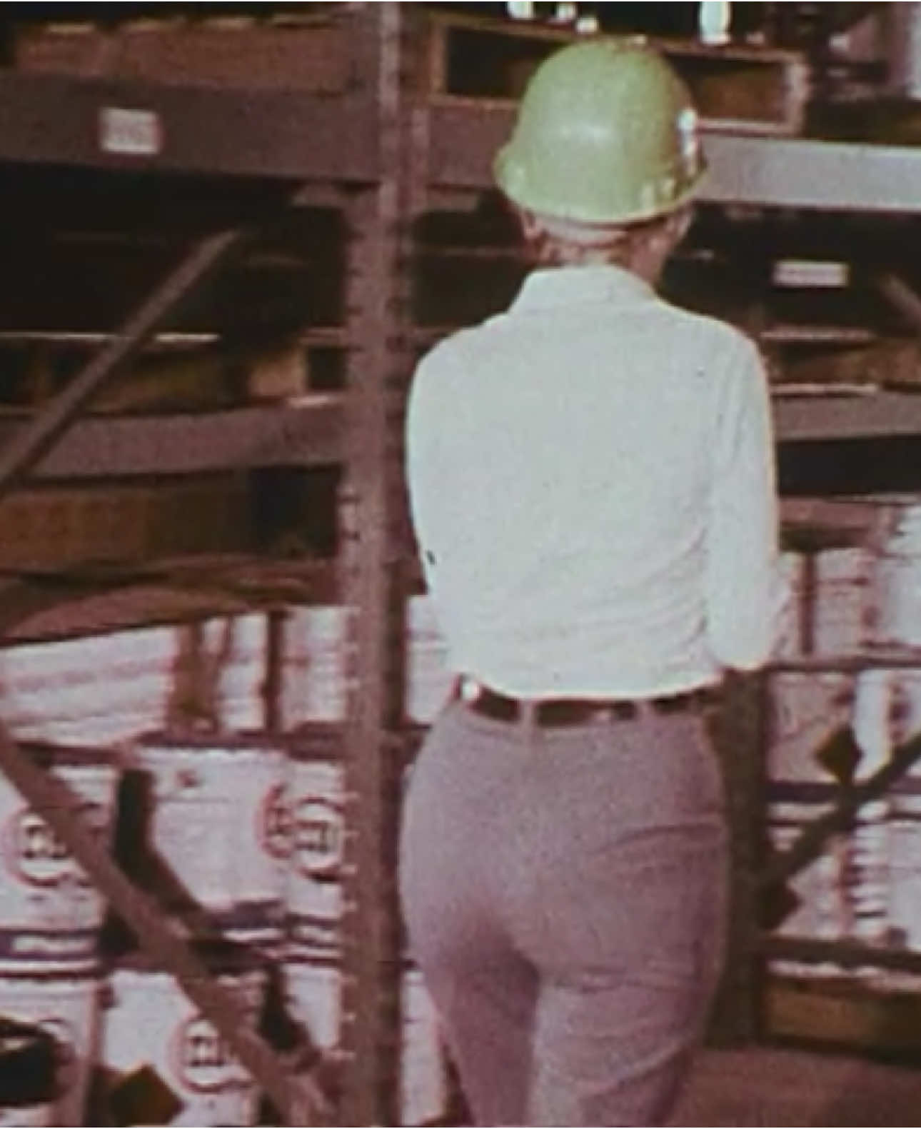 Operator distractions #1970s #1970saesthetic #forklift #forkliftoperator 