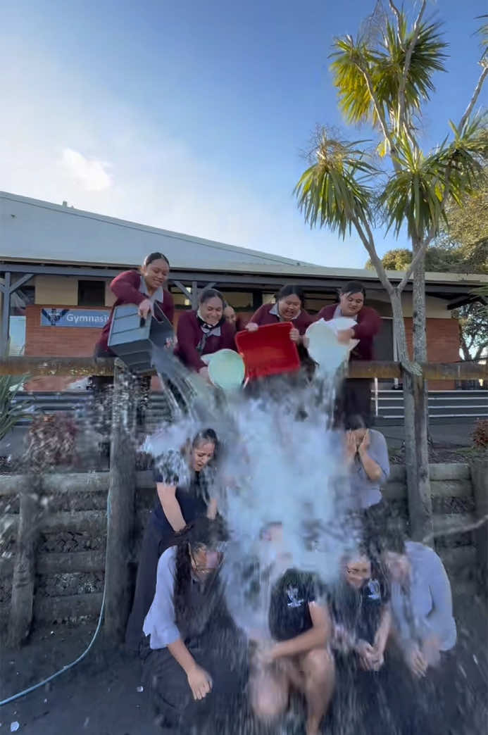 Our McAuley Prefects doing the USC Ice Bucket Challenge to help spread awareness of Mental Health during this month of May 💚 #26high #speakyourmind 