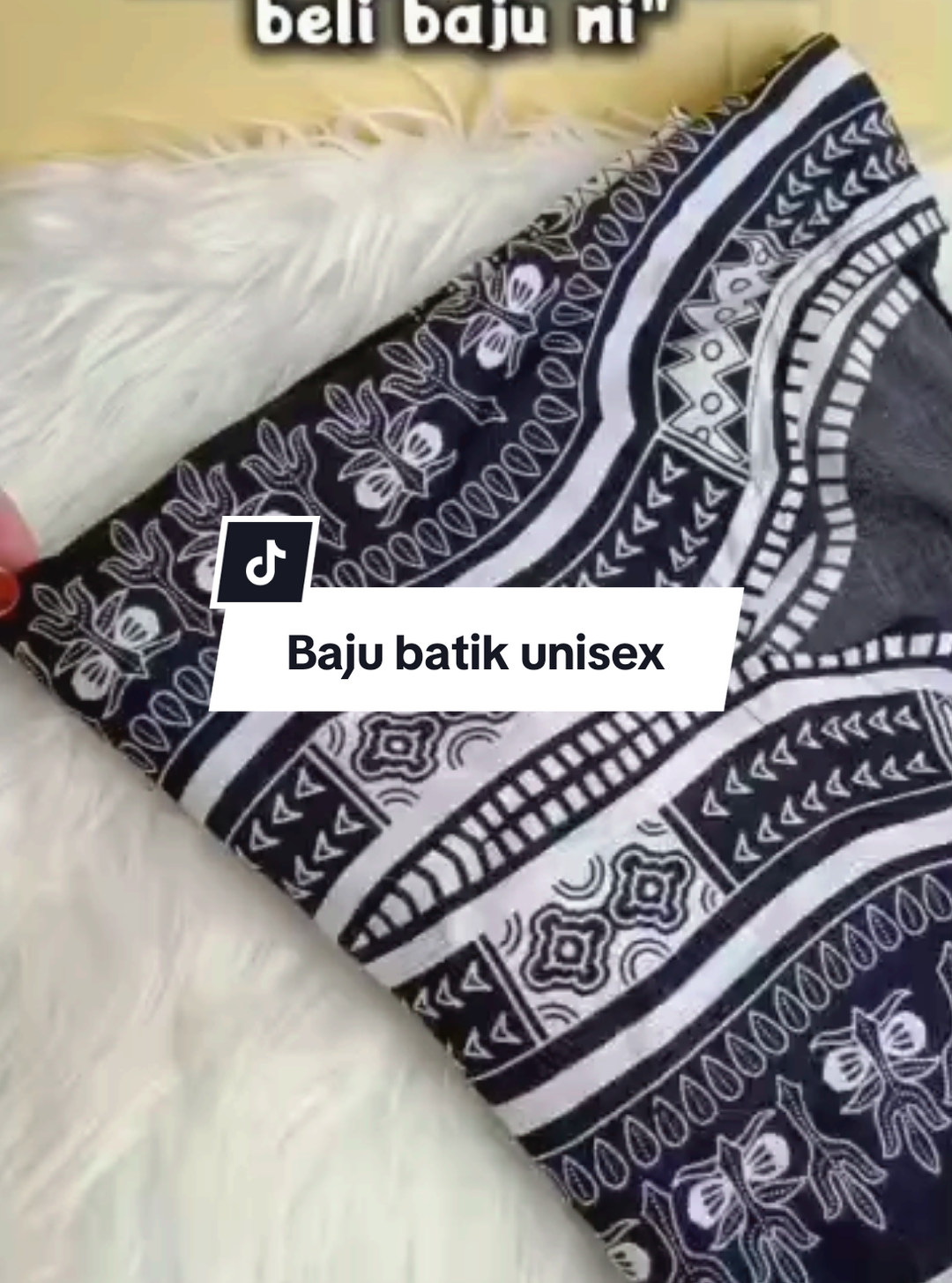 nak pakai ke pantai cuti2 sekolah ni pon bole... family day grab je banyak2 😍 #tshirt #bajutshirt #tshirtunisex #bajupantai #bajubatik #bajujalan 
