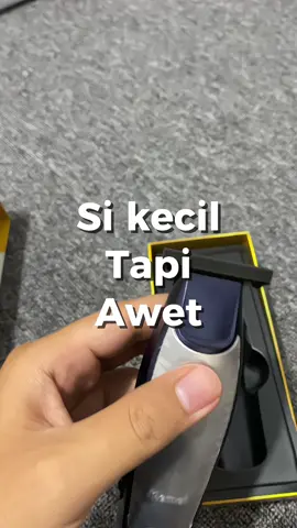 Barang kecil tapi awet buat kalian dari kemei buat cukur kumis atau trimmer dan detailing rambut #kemei #kemeitrimmer #kemeishaver #trimmer #cukurrambut 