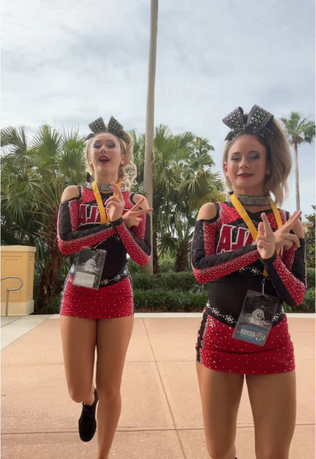 SUMMIT! 😽#summit #bsf #cheer #day1 @Haleyann 🌞🪸 