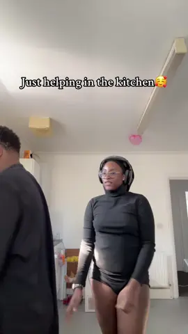 My wife is tired yall😭 #jojoverhik 