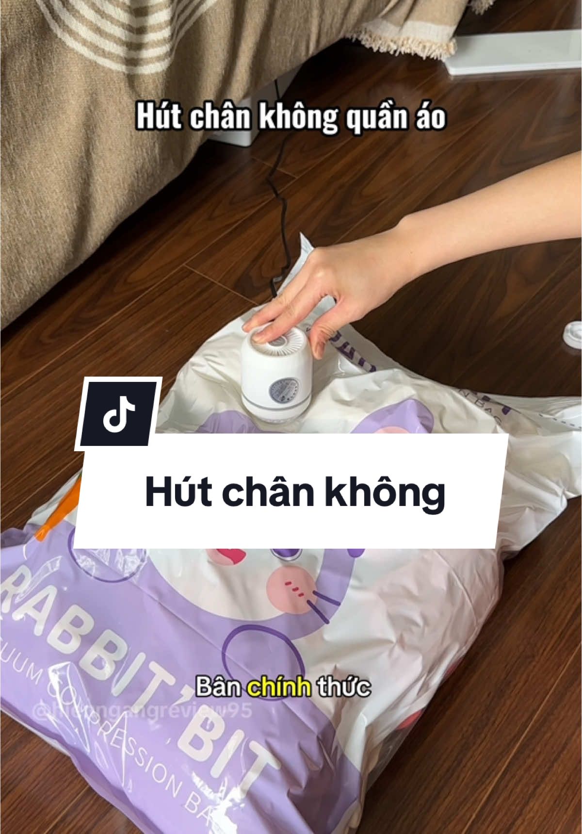 Cất chăn với quần áo rét thôi các bác #tuihutchankhong #tuihutchankhongdungquanao #tuihutchankhongquanao #review #hienngangreview✅ #xuhuong #viral 