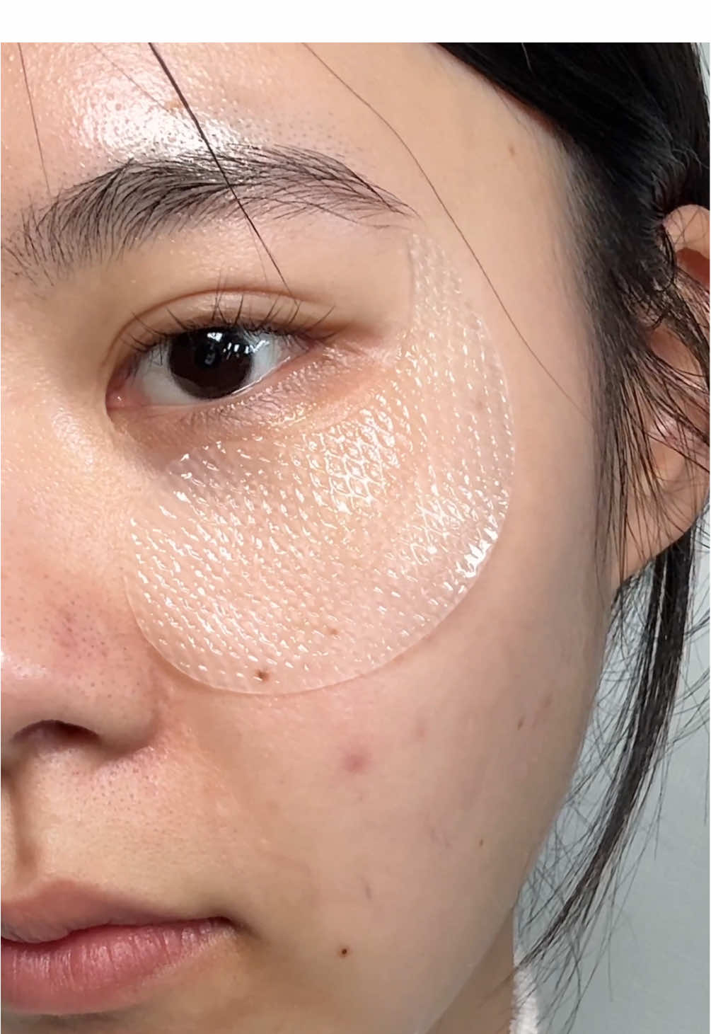 @Abib Cosmetics crow’s feet? smile lines? not on my watch 🌿✨ abib jericho rose jelly patches = plump + smooth skin #abib #jerichorose #collageneyepatch #smilelines #crowsfeet #kbeauty #beauty #skincare #tiktokmademebuyit #fyp