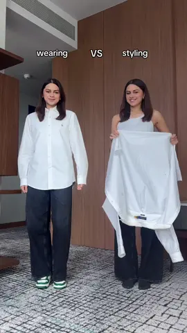 Wearing or styling? 💓 Save the cropped shirt hack for later #fashionhacks #stylinghacks 