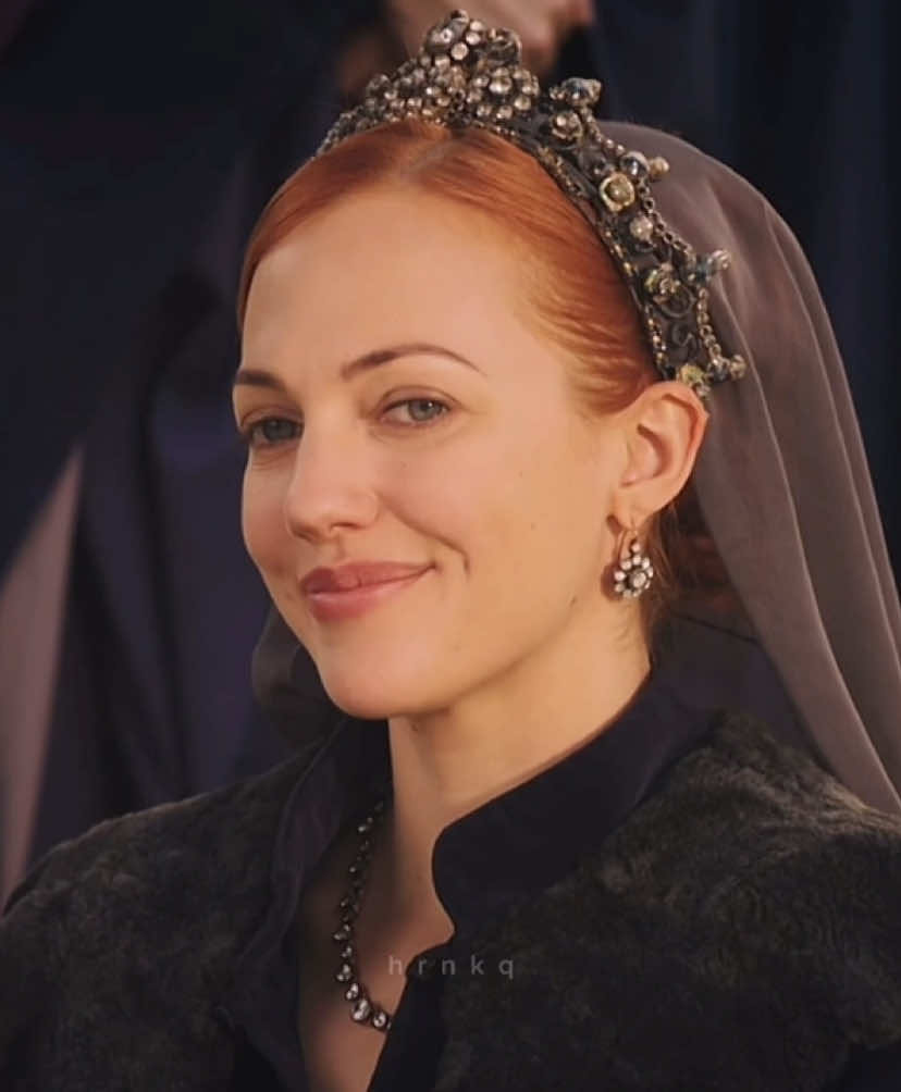 I understand why the Sultan fell in love with her. Loyalty and beauty – that's where the point of contact is! her prime was clearly in the third season, but I plan to make such a video also with the second and first 💫 #великолепныйвек #magnificentcentury #хюрремсултан #хюррем #hurremsultan #hurremsultana #hurrem #мерьемузерли #мерьем #meryemuzerli #meryem 