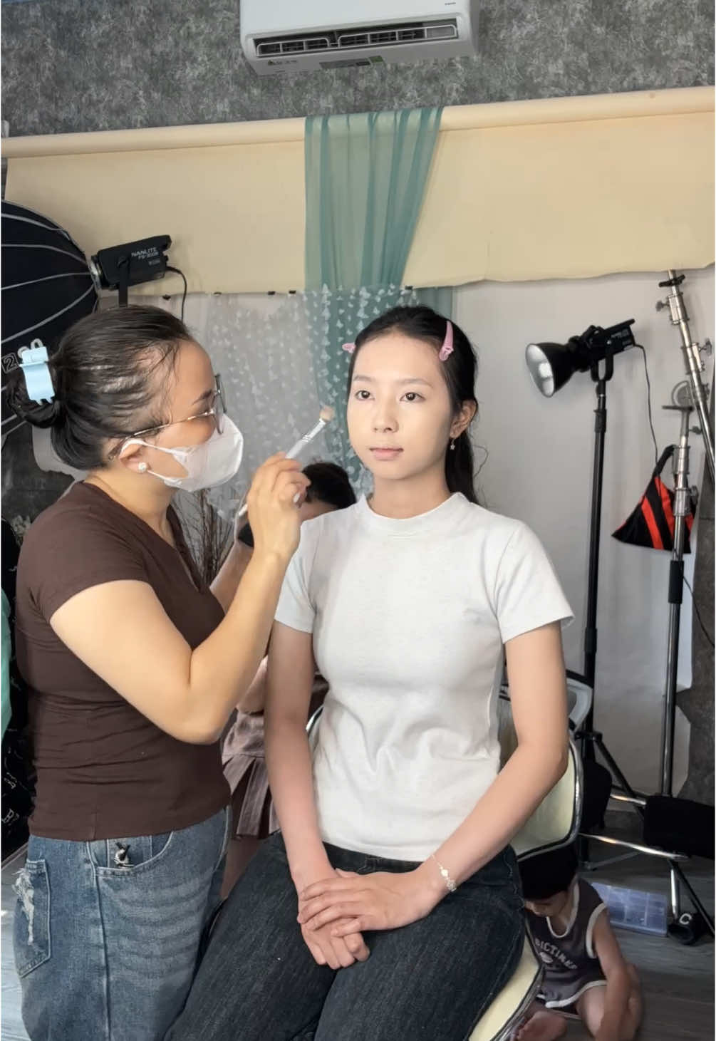 Công việc yêu thích mỗi ngày của tuiiiiiii #trending #xuhuong #makeupartist #KimPhung 