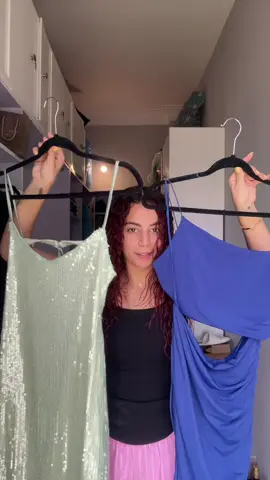 Team GREEN or Blue?? 💚💙 #fyp #foryoupage #viral #trending #tiktokviral #weddingtiktok #wedding #weddingseason #weddingdress #dress #blingblingdress 