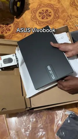 ASUS Vivobook udah dapat tas,mouse,alas mouse paket lengkap cek keranjang kuninng.      #asusvivobook#asus#notbook#leptop#vivobookgo14#unboxing#raisulstore2  