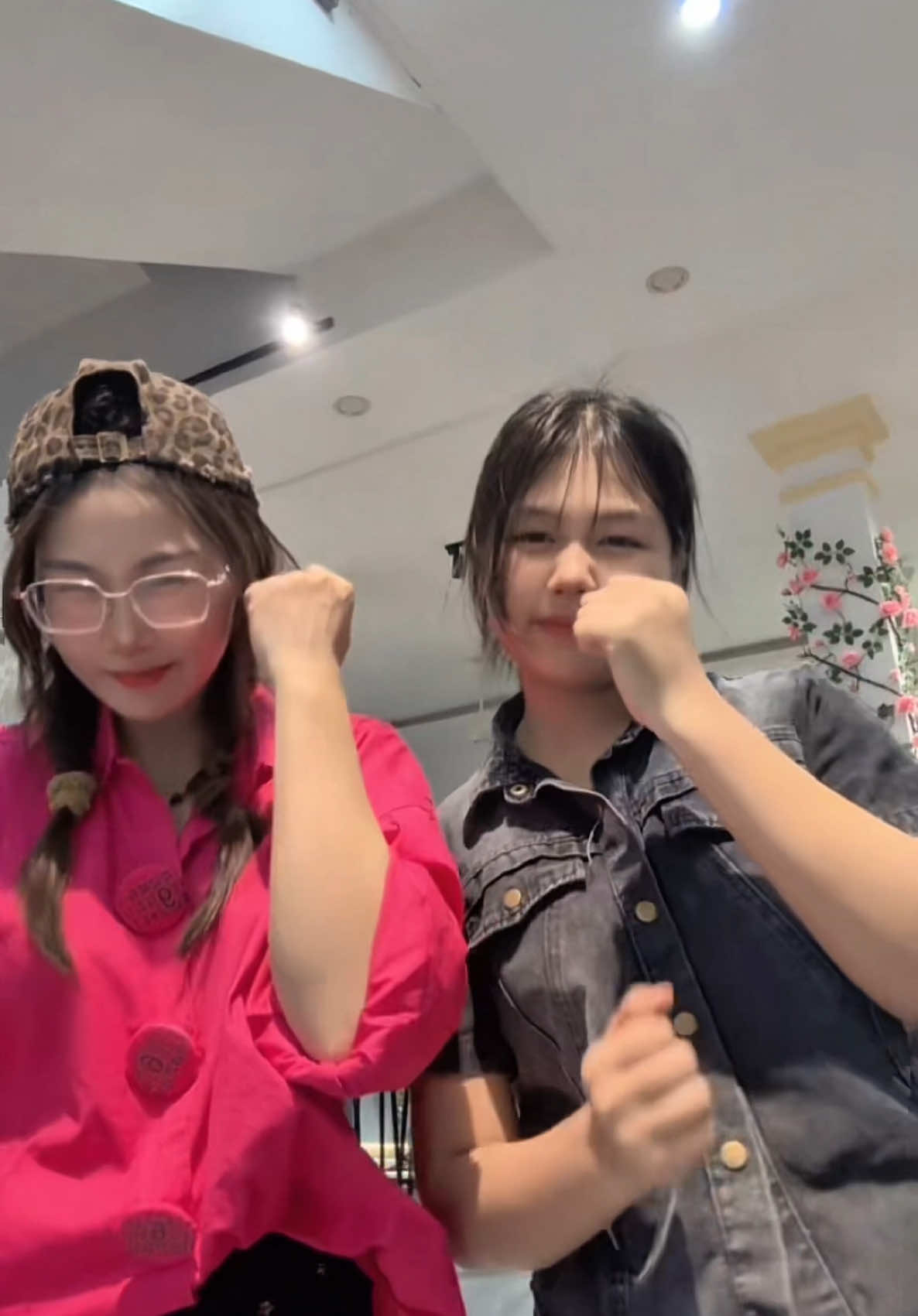 Tag ngay hội bạn nhảy bài nàyy ngay thui nào mấy nàng Đc : @Anh Chủ OTea #dancewithpubgm #dancewithme #tiktokdance #tiktokgiaitri🤣🤣 #trending #xuhuong #tiktokviral 