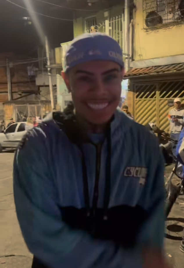 DJ ARANA NA DANÇA É CHAVE DE OURO! ❤️🔥🥵 #baile_de_mandrake #funk #funkbrasil #djarana #caixadagua #28k? #djarana🧙 #djaranaomaisbrabodatropa #arana #omaisbrabodatropa #djarana🧙‍♂️🔥 #bailedesp #bailefunk #bailederua #brasil 