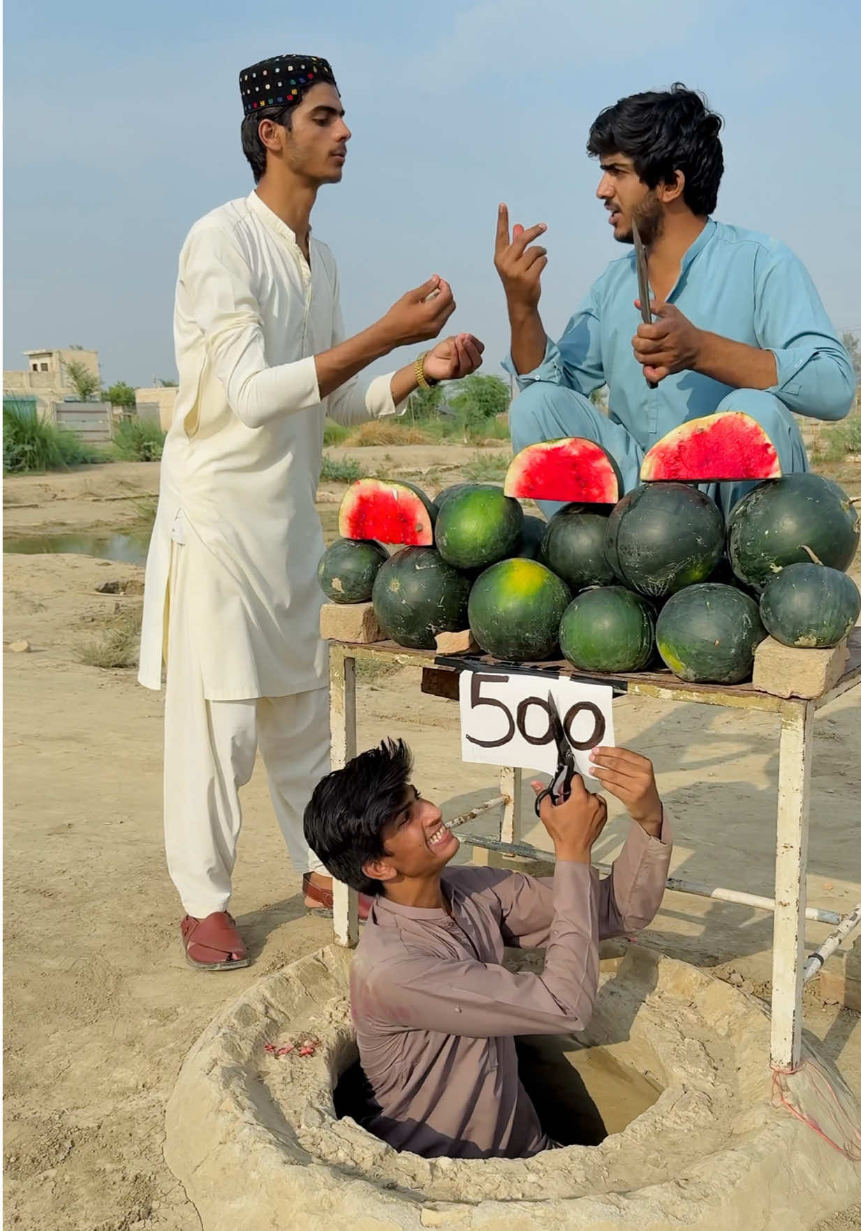 Watermelon 🍉 Why Price Cut 🙄#viral_video #trending #flypシ #comedian  #usa🇺🇸 #teammk #foryoupage #dilshadayoub02 #shortstory #shorts #intertainment #zamzamelectronics #foryoupage #comedyvideo #dilshadayoub02 