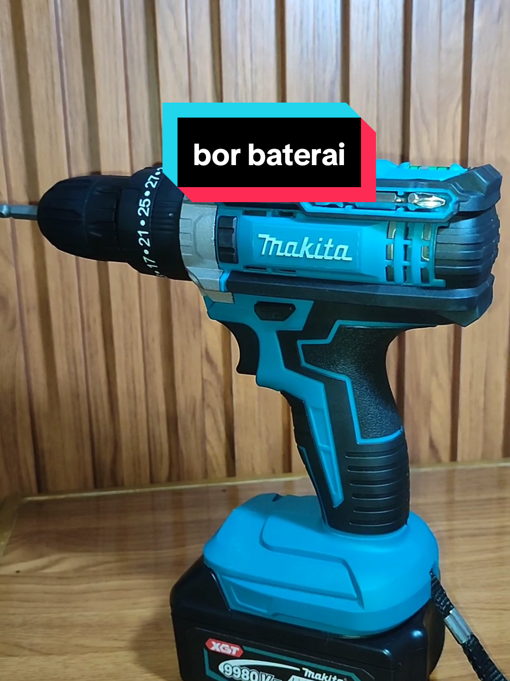 Makita bor cas 2 baterai #borcas #borbaterai #makita  #bortangan #fyp 