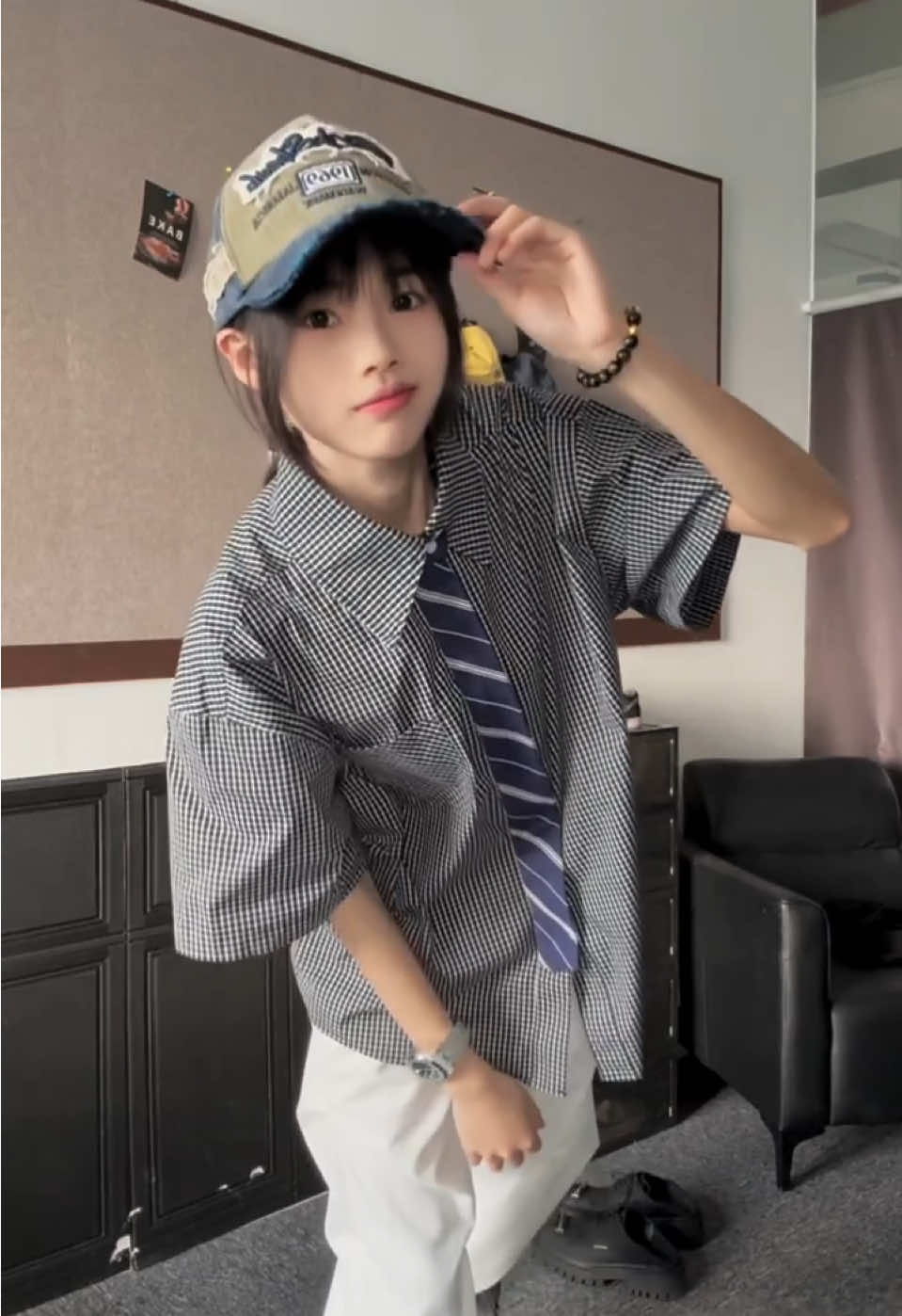 OOTD Inspo | Stylish & Simple Looks #foryou #outfit #foryoupage #douyin #fyp #trending #tiktok #viralvideo 