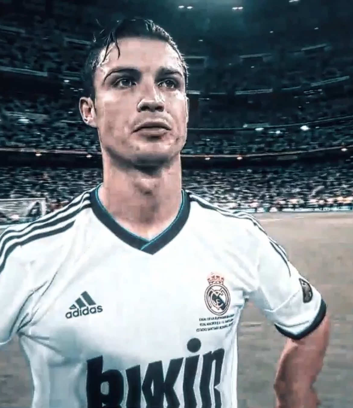 very late birthday edit 🥀🥀 #aftereffects #1sraaep #israaep #jugg #ronaldo #cr7 #edit #soccer #football #wifiskeleton #ae #realmadrid #ye #guitar #music #fyp #foryou #transitionstyle 