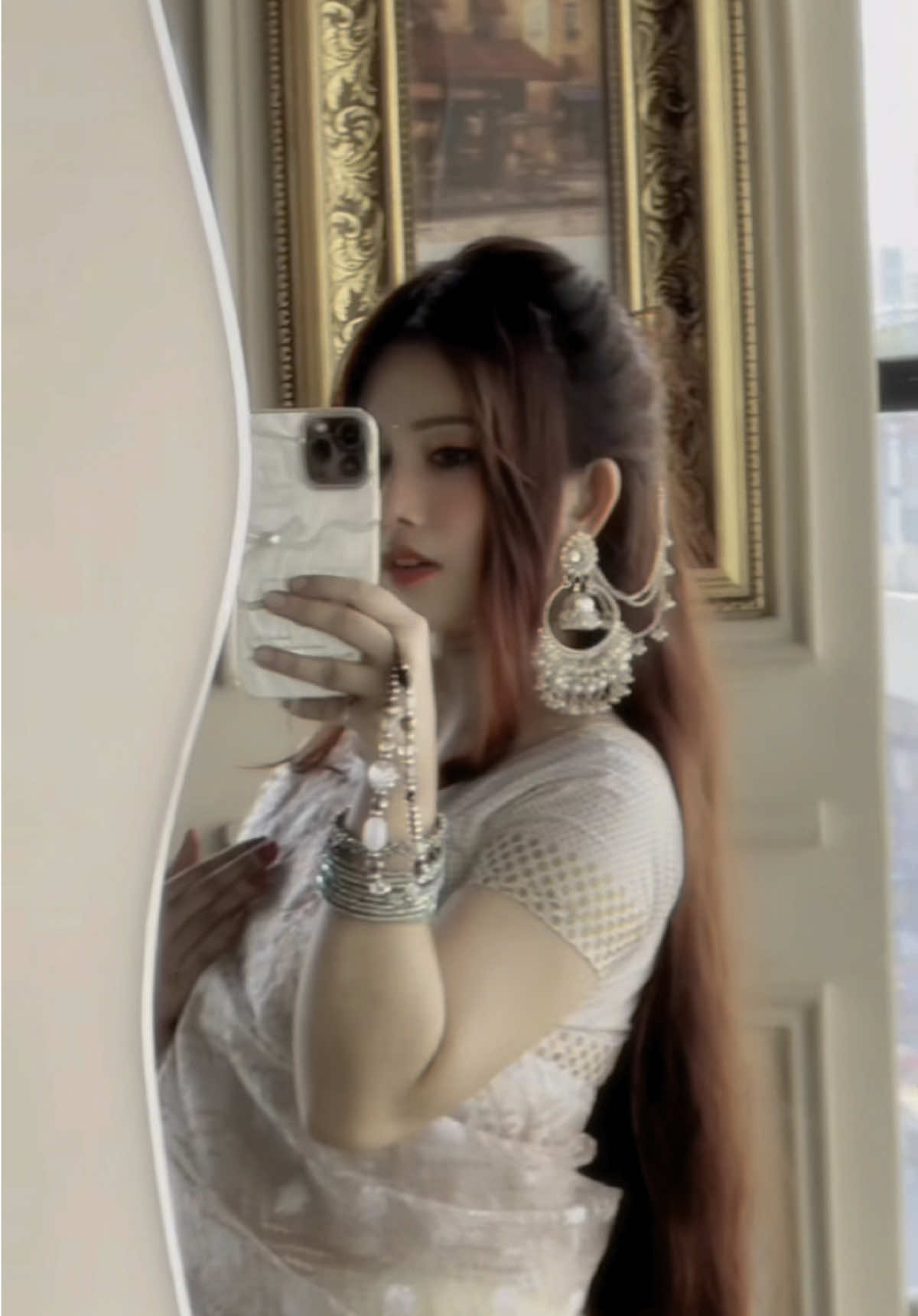 Elegance in every thread—Silk Jamdani-@Elouraa  #unfrezzmyaccount #idfreezed #viral #trending #viraltiktok #trendingvideo #viraltrend #fyppppppppppppppppppppppp @TikTok Bangladesh 