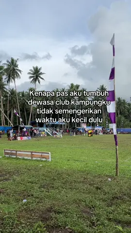 Pdhl dulu piala smpe ga muat”di balai desa tapi skrng malah tempat cari point lawan🥹semoga bisa kembali seperti dlu dmna tim pling di takutkan💪#fyp#berproses#anakbola 