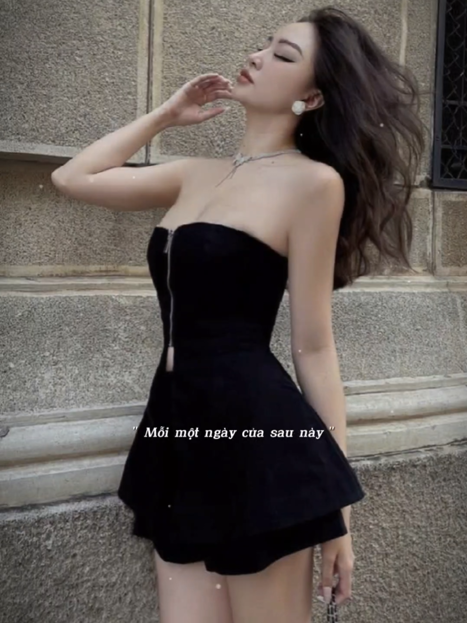 #Girl phố lên đồ váy khoá trước ngực siêu #sangchanh #oufit #xuhuong #vay 