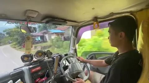 ada khhh@Masa_lalunyaa @mas.jon943 @Vaganza @oteweboss #fyp #fypシ゚ #fypage #fypdong #kuliboy🤙😜🚀 #CapCut #komentator 