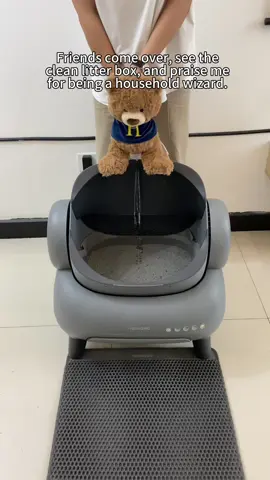 Silent as can be, our automatic cleaning ensures your evenings stay purely peaceful. & top entry litter box#CatProducts #cat#catlitterbox #Petproducts #couple #neakasa  
