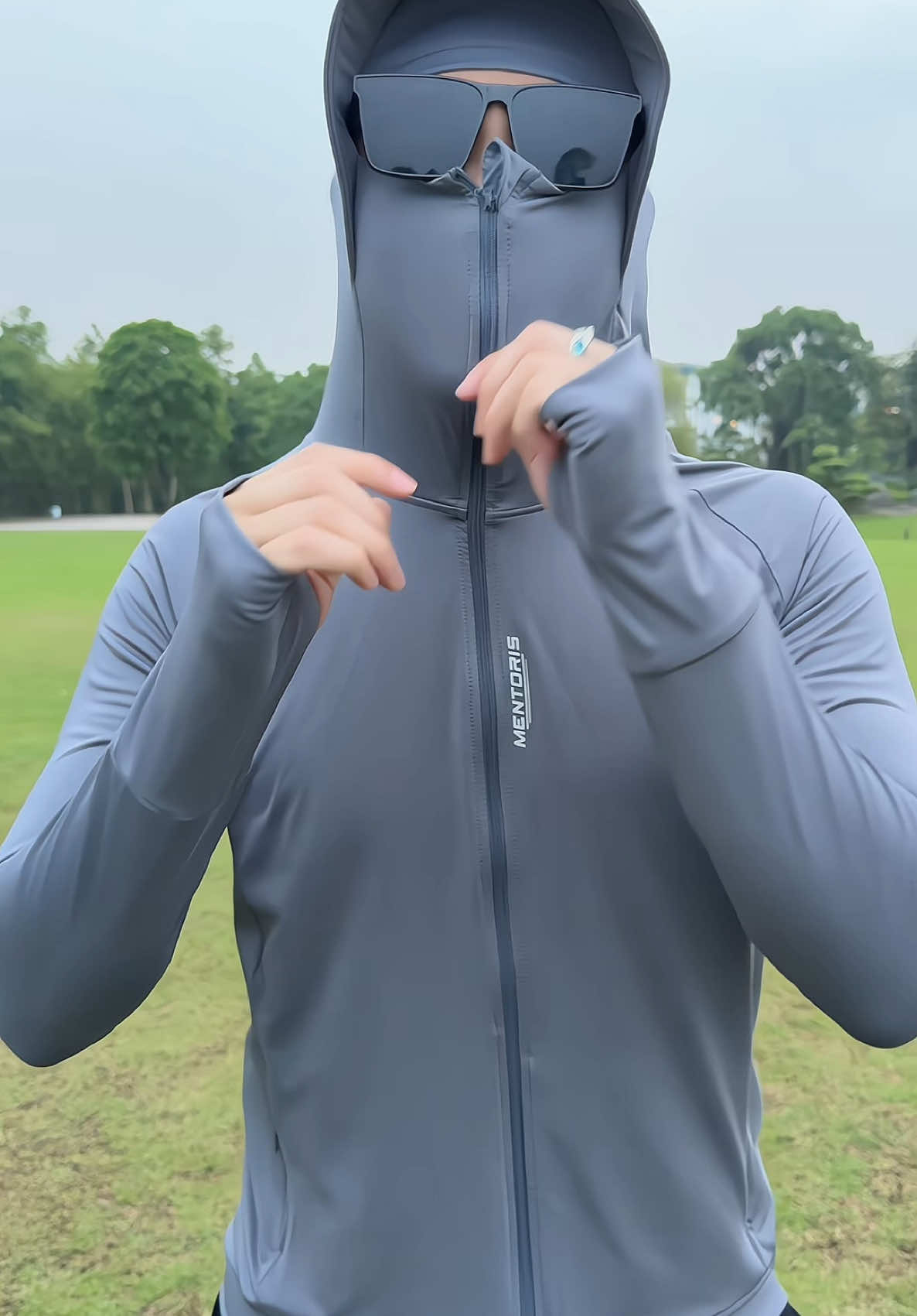 Áo Chống Nắng Mentoris Vải Thu