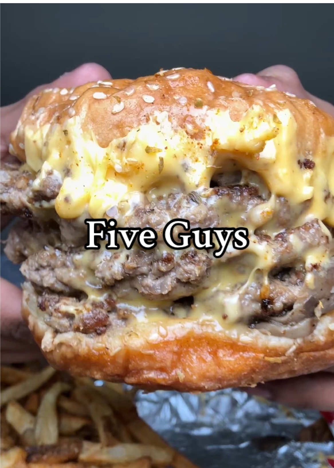 My order at five guys @Five Guys #fiveguys #fiveguysburgersandfries #fiveguysmukbang #fiveguysburger #fiveguysfries #cheeseburger #mukbang #Foodie #FoodTok #asmr #mukbangeatingshow #fyp 