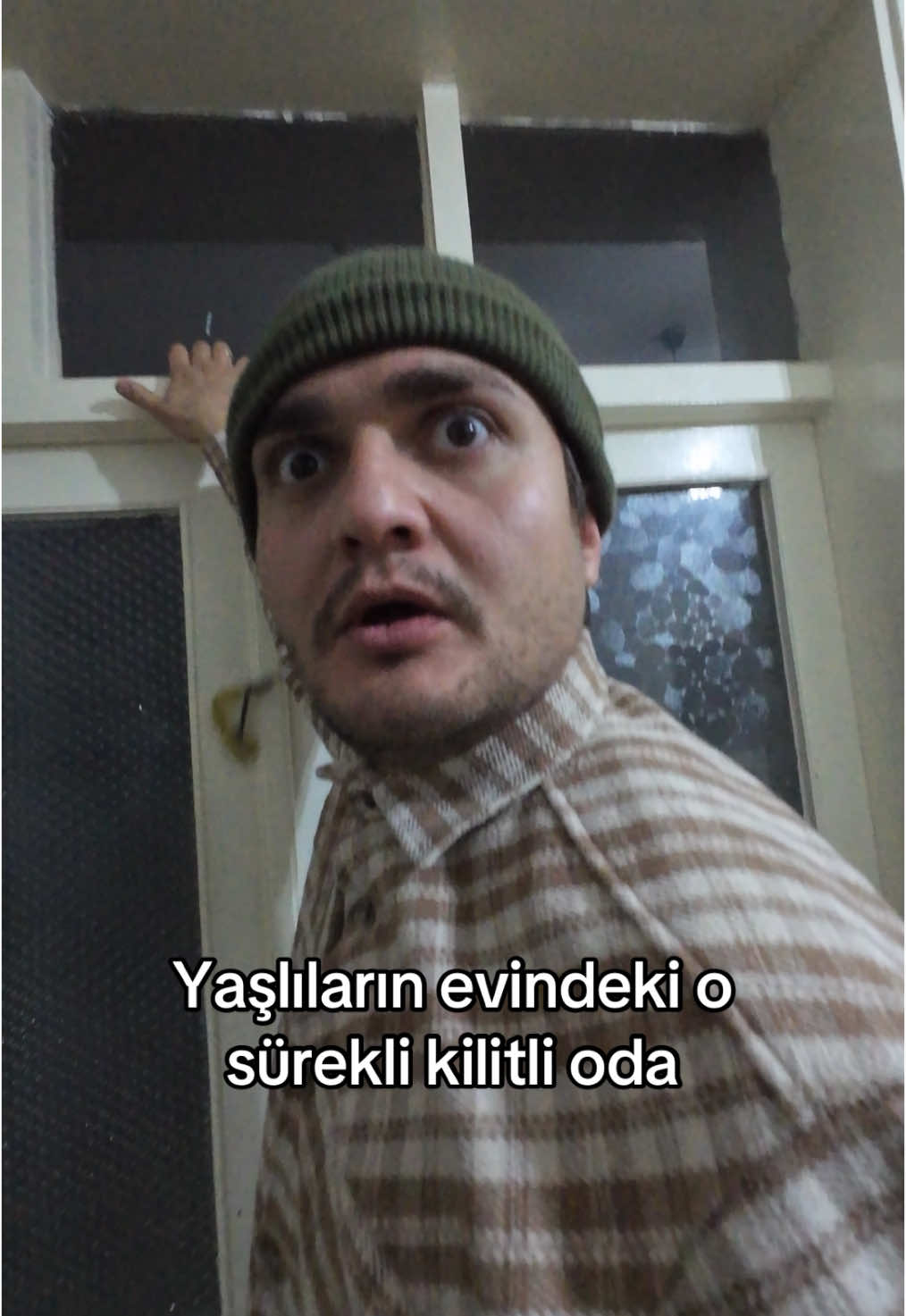 Yaşlıların evindeki o kilitli oda #ikilitakrir #tt #fyp 