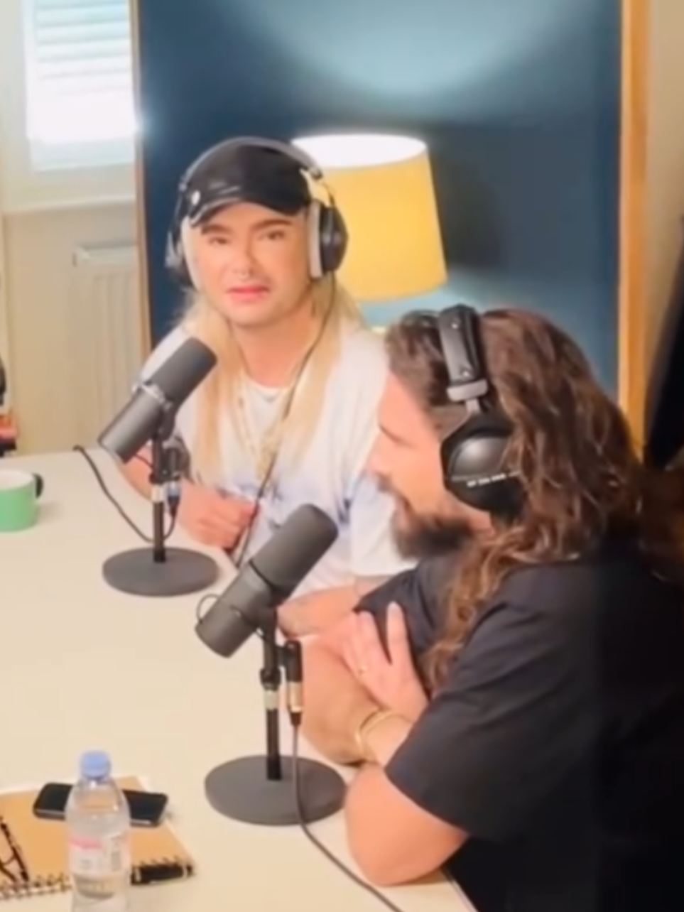 Bill & Tom in Matze Hielscher podcast. Out S👀N 😊 #BillKaulitz #TomKaulitz #MatzeHielscher @Bill Kaulitz 