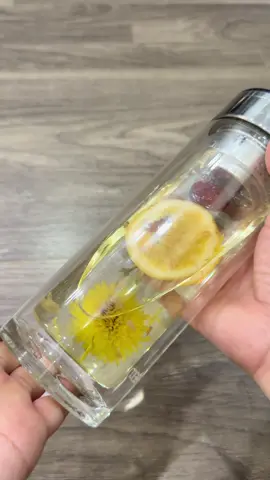 Bình xinh đỉnh nóc kịch trần , thuỷ tinh 2 lớp #elmich #giadung #binhnuoc #binhnuocthuytinh #binhnuocthuytinhtrongsuot 