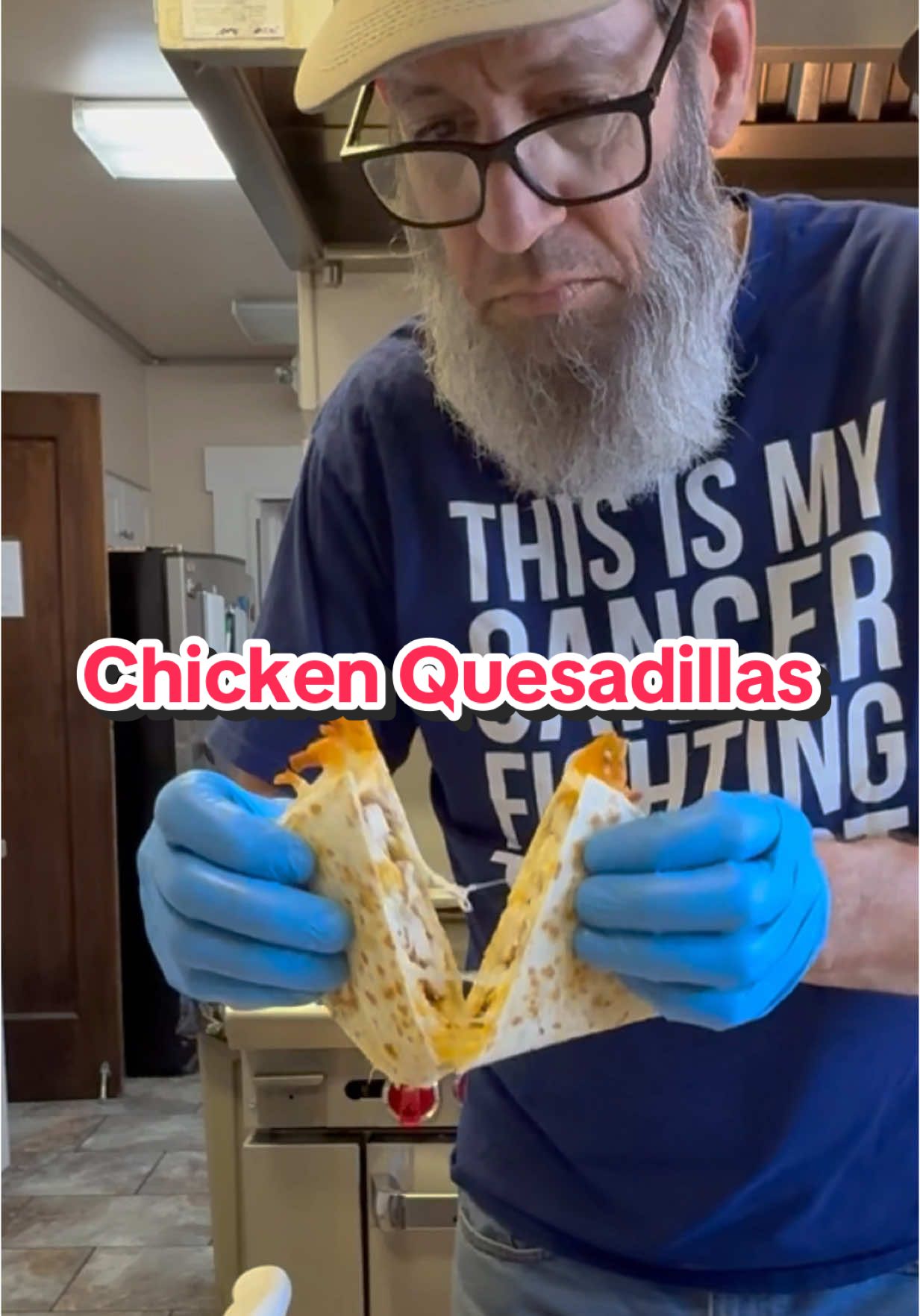 Chicken Quesadillas #oldscoolkevmo #sororitychef #piphichef #pibetaphi #nevadawolfpack #guys #chicken 